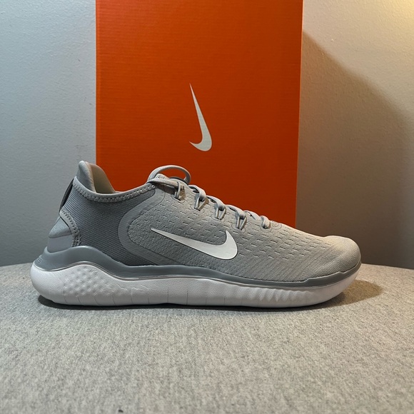 Nike Free RN 2018 Wolf Grey/White-Volt Athletic Men’s Shoe Size 9.5 942836-003